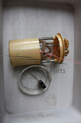 Corsa E Fuel pump 13252213